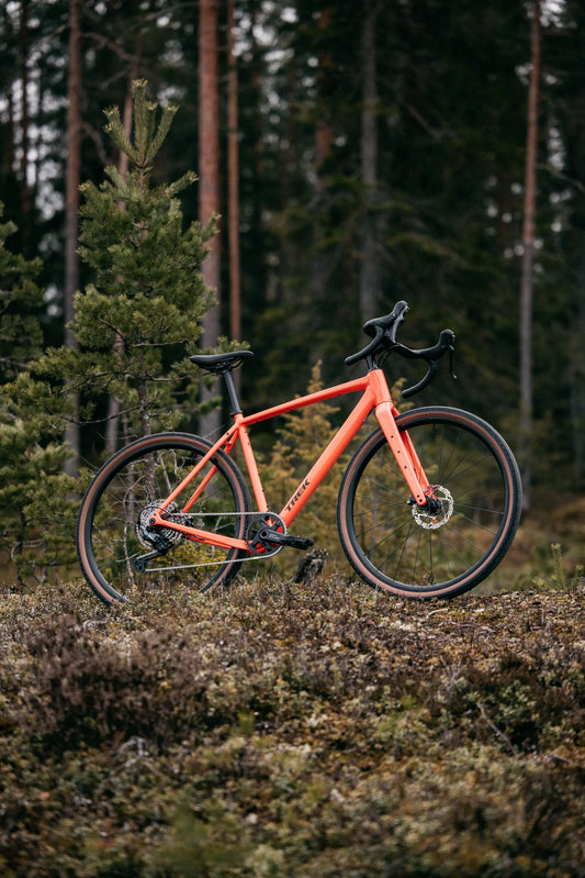 Trek Checkpoint ALR 3, ALR 4 ja ALR 5 (2026, Gen 3) – mitä eroa näillä gravel-pyörillä on?