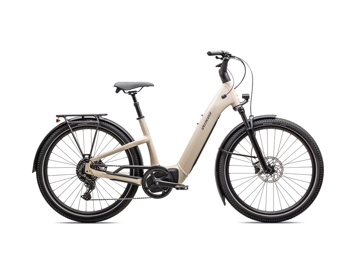 Vaaleanruskea Specialized Como 4.0 -sähköpyörä sivunäkymä